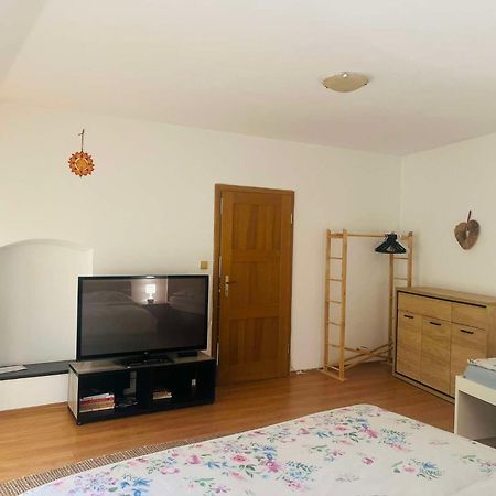 Apartman U Slunecnice Husinetz 외부 사진